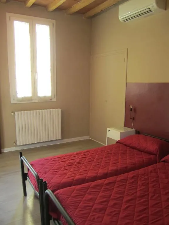 הוסטל International Student House פירנצה 0*,